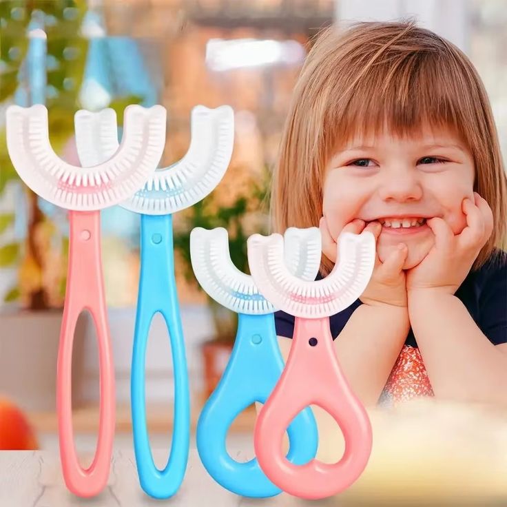 đU-shaped Children's Toothbrush